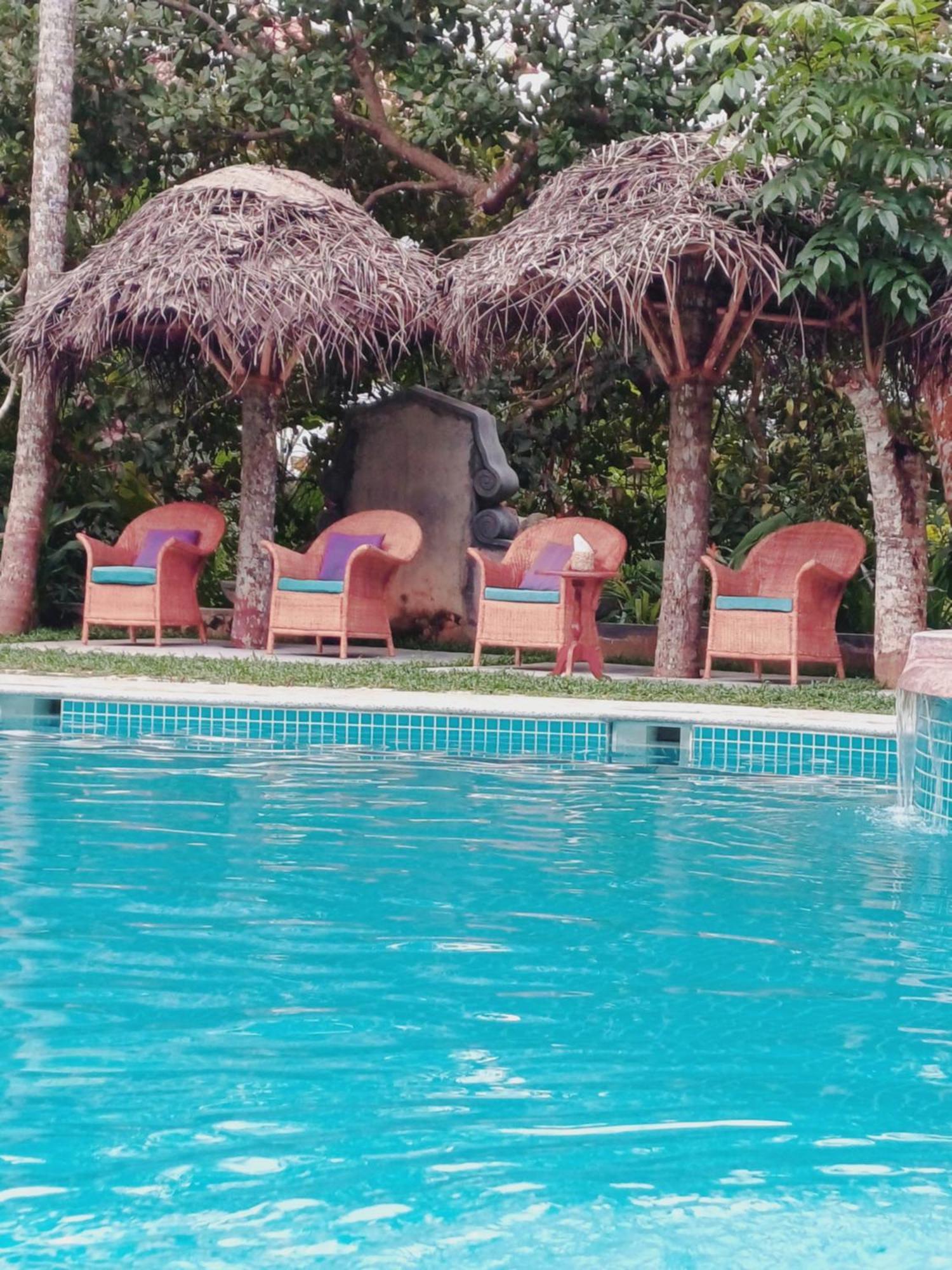 Marari Beach Bungalow Resort Alleppey Mararikulam Exterior photo