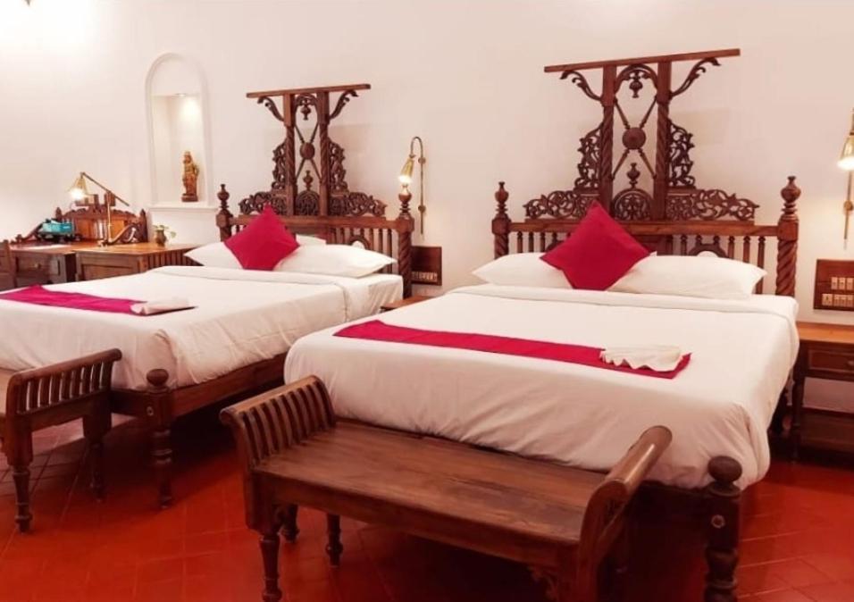 Marari Beach Bungalow Resort Alleppey Mararikulam Exterior photo